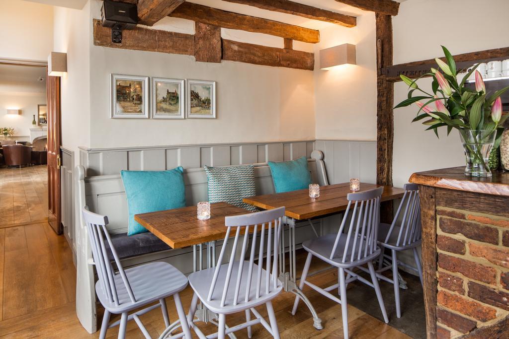 The Chequers Inn Beaconsfield Eksteriør billede