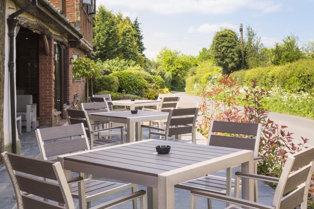 The Chequers Inn Beaconsfield Eksteriør billede